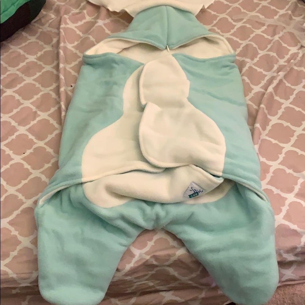 Brand new winter car seat jacket/wrap
